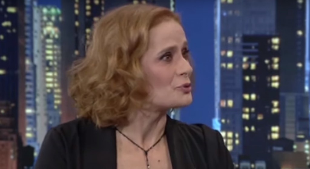 Νόνη Ιωαννίδου : «Όταν έφυγε ο άντρας μου έχασα τη γη κάτω από τα πόδια μου»