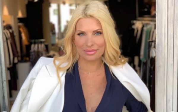 Ελένη Μενεγάκη : Γιατί ο Οκτώβριος είναι ο αγαπημένος της μήνας;