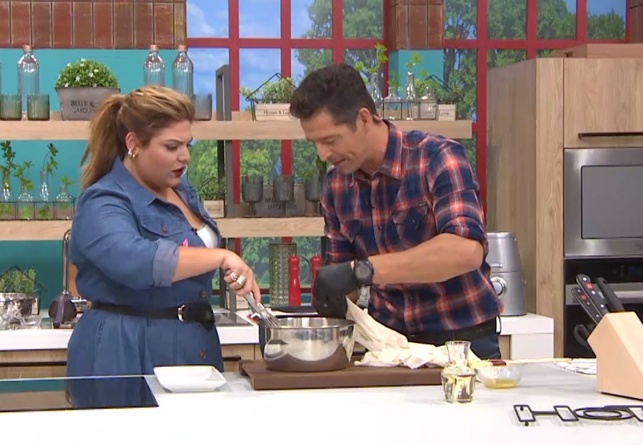 «Πάμε Δανάη!»: Πορτοκαλόπιτα από τον Απόστολο Ρουβά