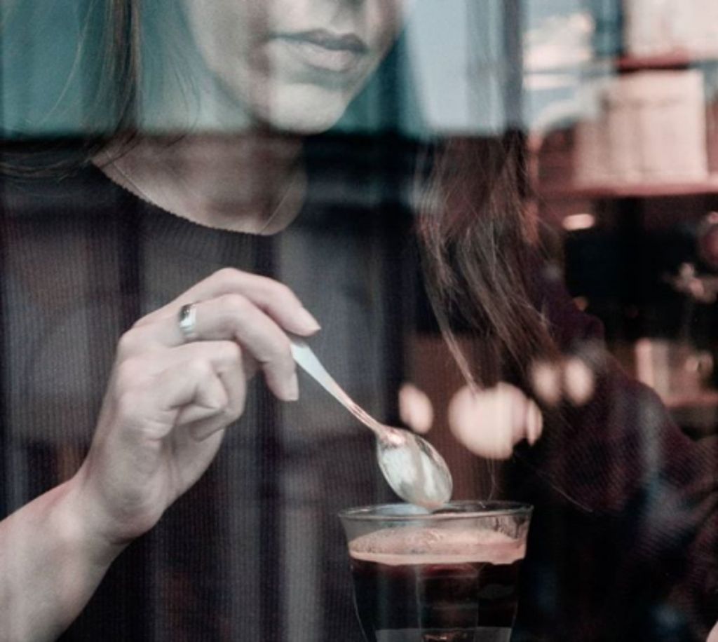 Πως επηρεάζει η κατανάλωση καφέ άτομα με τη νόσο Πάρκινσον;