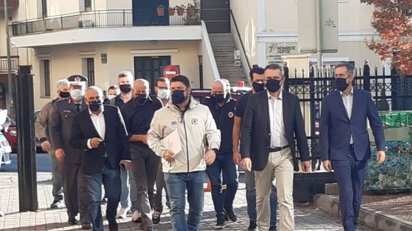 Χαρδαλιάς από Κοζάνη και Ιωάννινα: Από εμάς εξαρτάται το αν θα φτάσουμε σε lockdown, κρίσιμα τα επόμενα 24ωρα