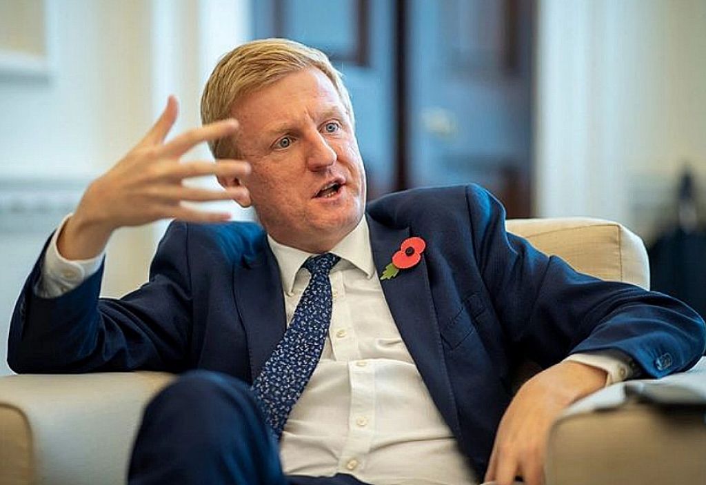 The Crown: Kυβερνητική παρέμβαση στο Netflix για τη σειρά