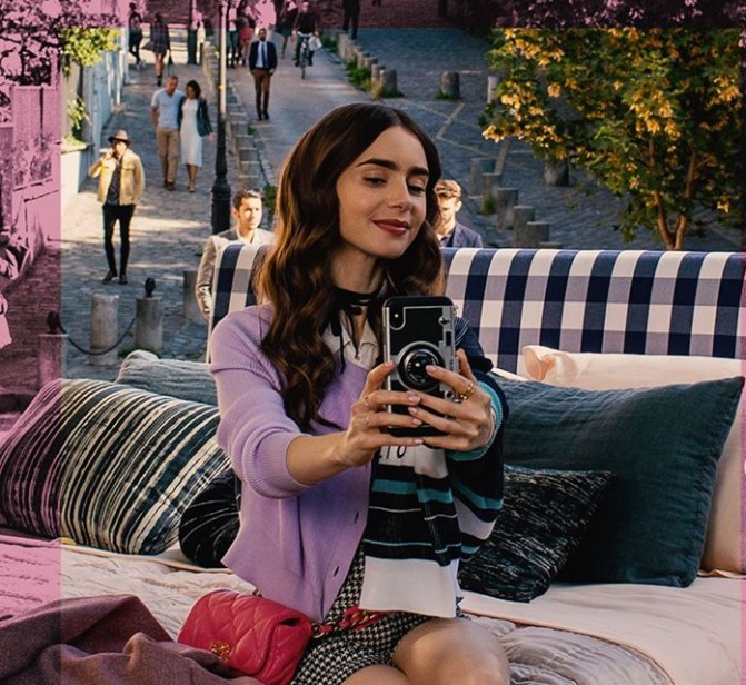 Emily in Paris : Ανανεώθηκε για μία ακόμα σεζόν