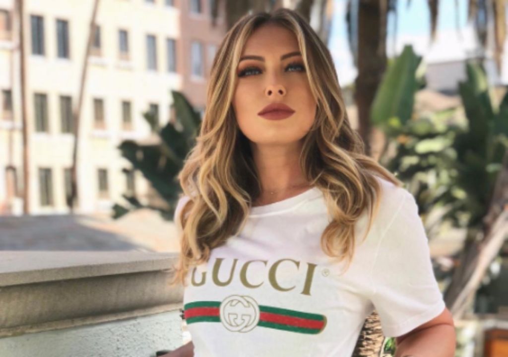 Πολίνα Γκρέτζκι : Η σύζυγος του Ντάστιν Τζόνσον ποζάρει ολόγυμνη στο Instagram