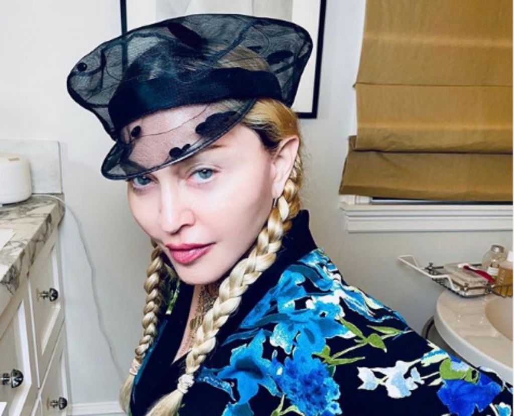 Μαντόνα : Κάλεσε… το πνεύμα της Φρίντα Κάλο στο σπίτι της