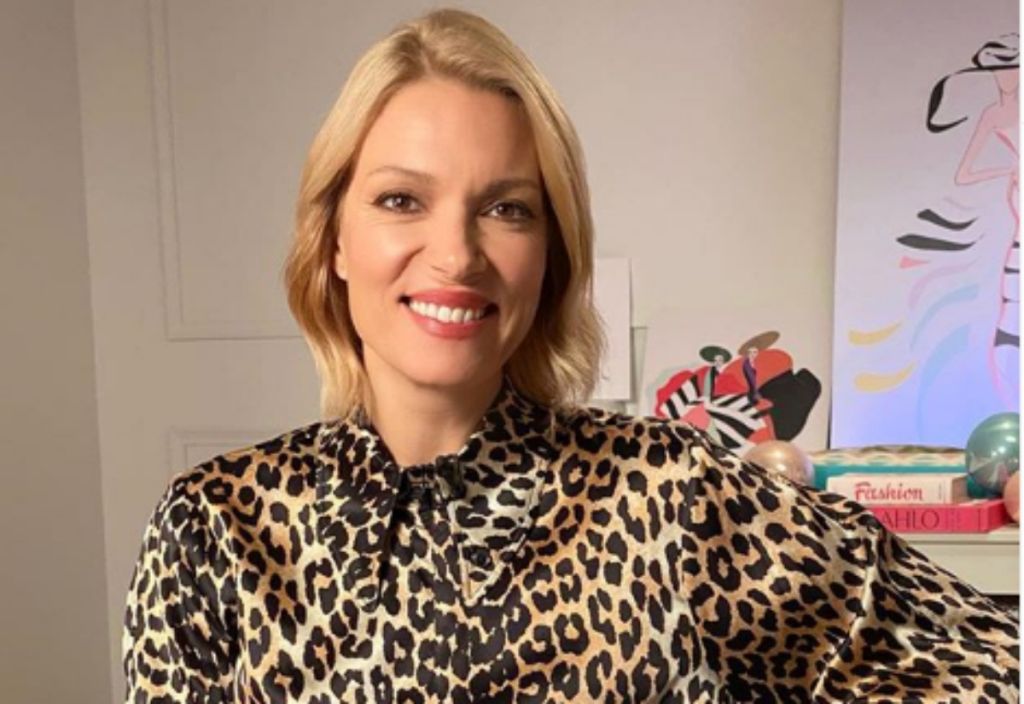 Βίκυ Καγιά : Η ανατρεπτική φωτογράφιση της που βλέπουμε πρώτη φορά