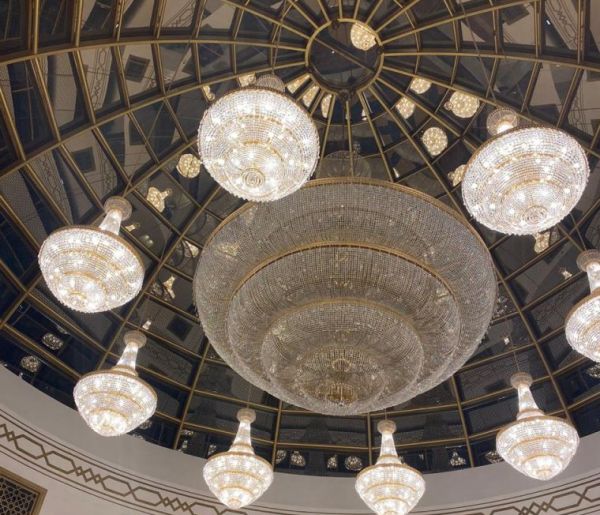 Ο πολυέλαιος του Αμπού Ντάμπι