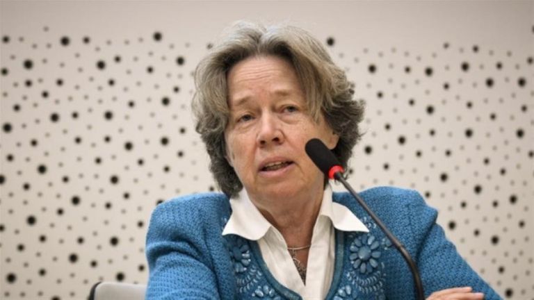 Λινού στο MEGA: Πότε θα δούμε σταθεροποίηση και μείωση των κρουσμάτων