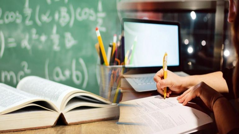 Τηλεκπαίδευση : Τι συνέβη και «έπεσε» το σύστημα στα σχολεία – Πυρ ομαδόν από την Αντιπολίτευση