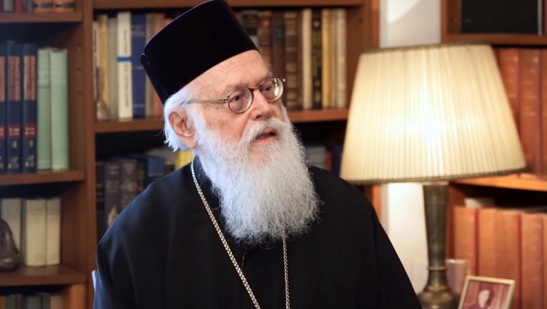 Κοροναϊός : Συγκλονίζει στο MEGA ο Αρχιεπίσκοπος Αναστάσιος λίγο πριν μπει στο νοσοκομείο