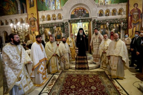 Κοροναϊός : Συναγερμός στους κόλπους της εκκλησίας – Θετικοί έξι μητροπολίτες