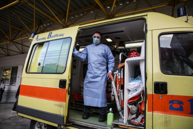 Διευθυντής ΜΕΘ ΓΝ Λάρισας: Το ¼ των ασθενών με κοροναϊό είναι 40άρηδες