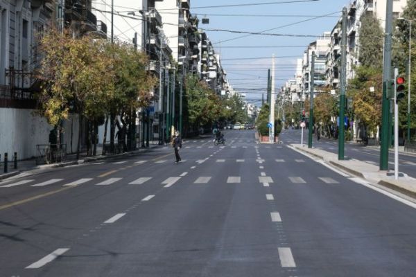 Πέτσας στο MEGA: Με ανοιχτά καταστήματα τα Χριστούγεννα – Πώς θα γίνει η άρση του lockdown