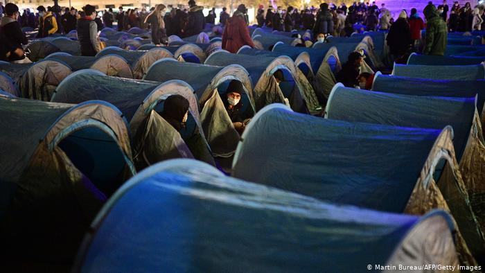 Επιχείρηση – σκούπα κατά μεταναστών στο κέντρο του Παρισιού