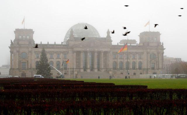 Κοροναϊός : Παράταση των μέτρων μέχρι… τον Μάρτιο «βλέπει» ο προσωπάρχης της Μέρκελ