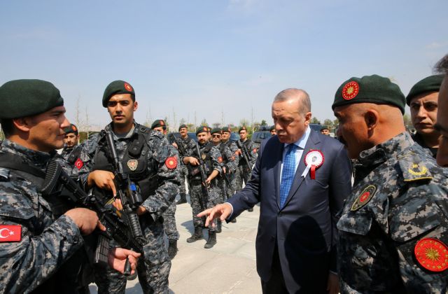Τουρκία : Ισόβια σε στρατηγούς και πιλότους για το αποτυχημένο πραξικόπημα κατά Ερντογάν