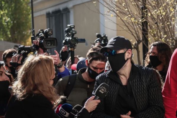 Νότης Σφακιανάκης : Ελεύθερος μέχρι τις 2 Δεκεμβρίου που θα δικαστεί (pics+videos)