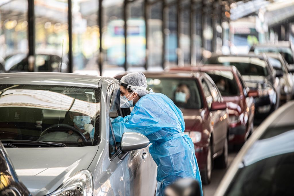 Κοροναϊός : Συνεχίζονται τα rapid tests σε όλη τη χώρα – Στους 1.188, οι 33 βρέθηκαν θετικοί