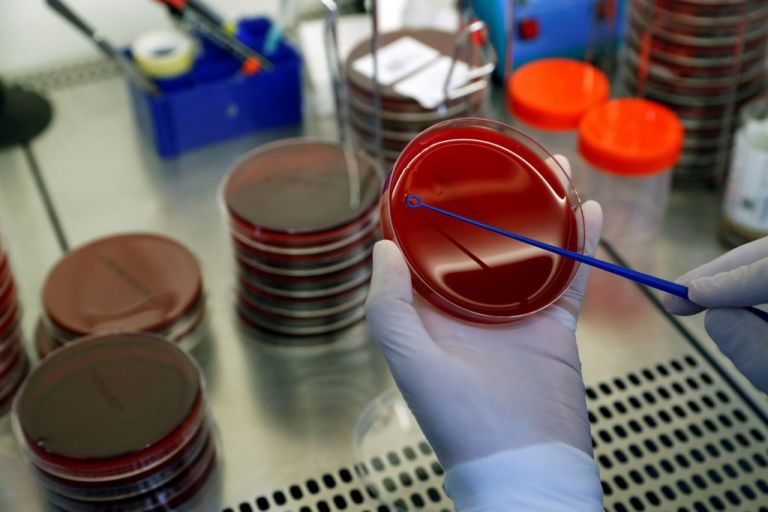 Κοροναϊός : «Η πανδημία θα τελειώσει το 2021» λέει ο πρώην επικεφαλής του FDA