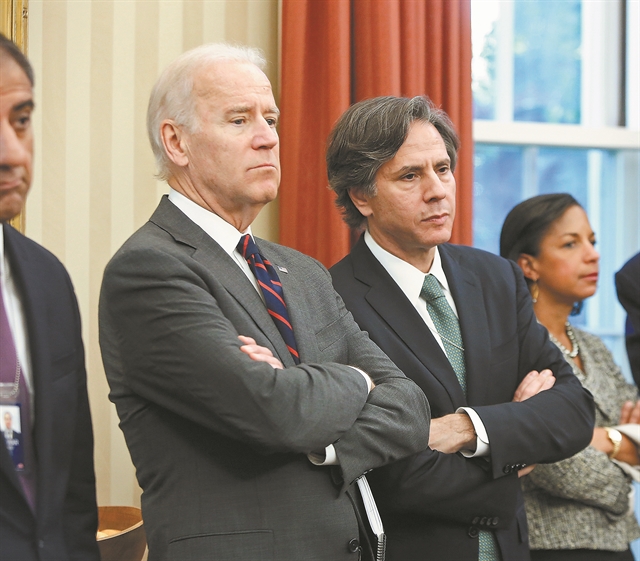 Άντονι Μπλίνκεν : Το who is who του βετεράνου της διεθνούς πολιτικής που θα αναλάβει το Στέιτ Ντιπάρτμεντ