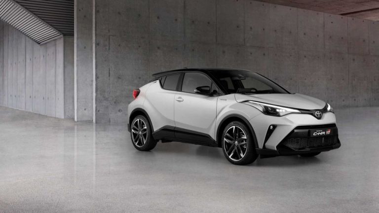 To Toyota C-HR αποκτά έκδοση GR Sport