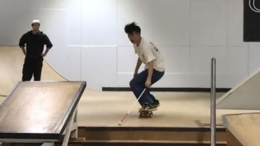 Kid MC : Ο τυφλός Ιάπωνας skater που έγινε viral με τα απίθανα κόλπα του