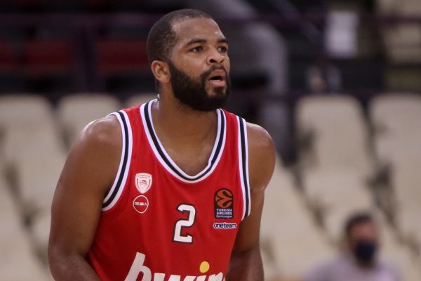 Ολυμπιακός : Απέφυγε τα χειρότερα ο Χάρισον – Εκτός δράσης για 3-4 εβδομάδες