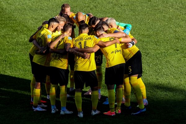 Άρης : Δεν είναι μόνο ότι τους κοιτάει από ψηλά