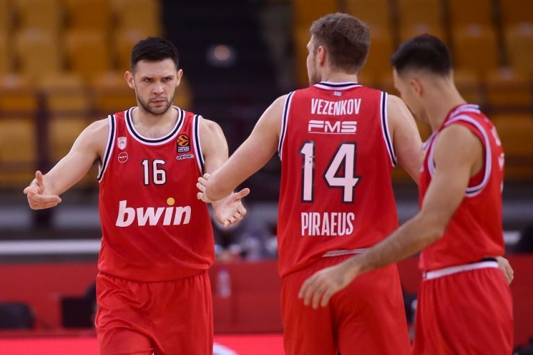 Ολυμπιακός – Αλμπα : Τα highlights της αναμέτρησης