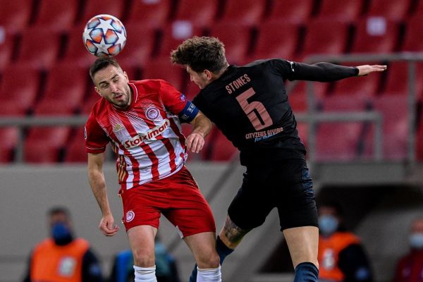 Στόουνς : «Δεν είναι εύκολο να κερδίσεις εδώ τον Ολυμπιακό»