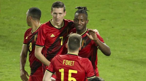 Τεράστια νίκη για το Βέλγιο, στην κορυφή η Ιταλία