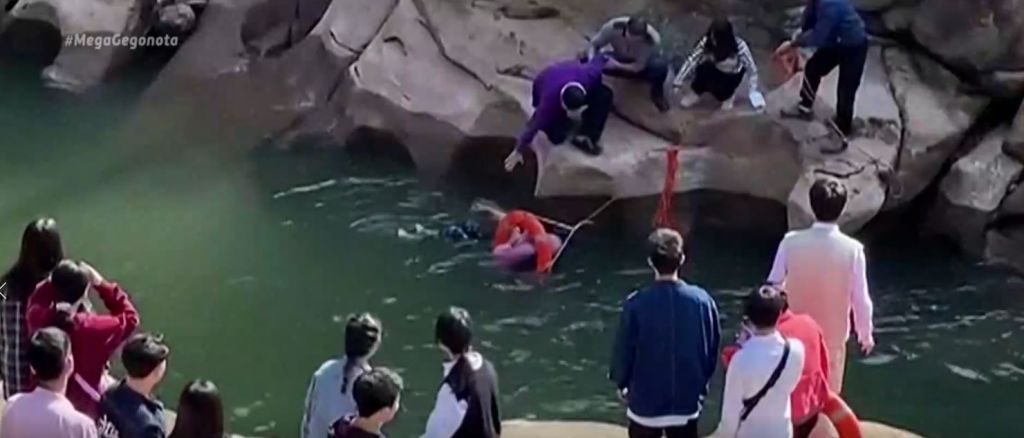 Κίνα : Βρετανός διπλωμάτης έσωσε γυναίκα που κινδύνευσε να πνιγεί