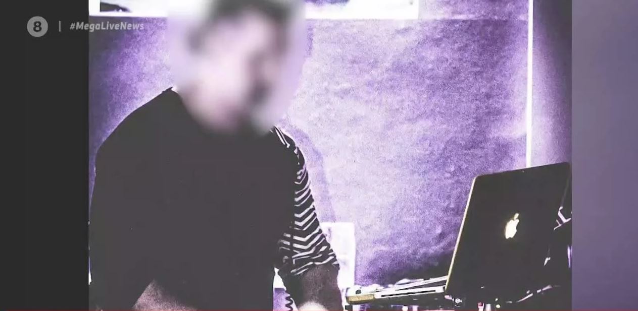 Κοροναϊός : Γνωστός DJ και αρνητής της πανδημίας κατέληξε διασωληνωμένος