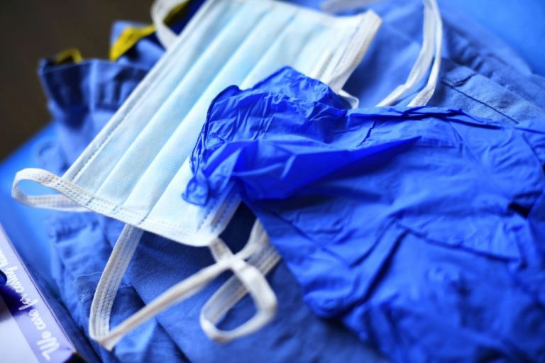 Κοροναϊος – Βρετανία : Μετανάστες υγειονομικοί αντιμέτωποι με απελάσεις εν μέσω του δεύτερου κύματος