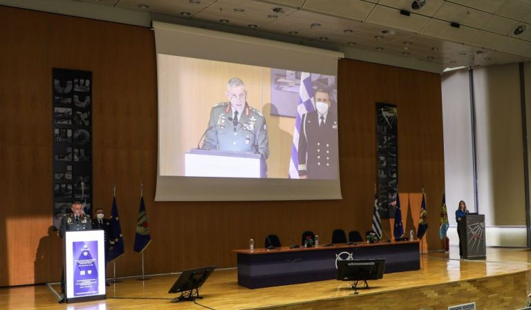 Αρχηγός ΓΕΕΘΑ: Η Τουρκία έχει αποσταθεροποιητικό ρόλο στην περιοχή