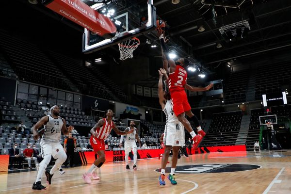 Μεγάλη νίκη του Ερυθρού Αστέρα στην Γαλλία