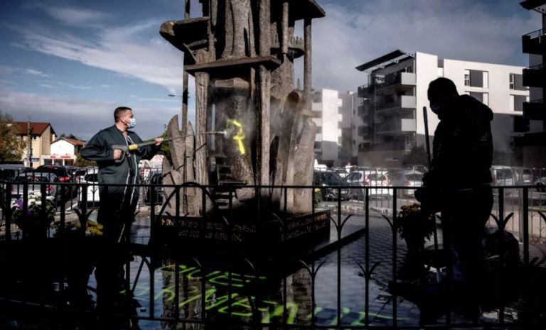 Γαλλία : Άγνωστοι έγραψαν φιλοτουρκικά συνθήματα στο μνημείο της γενοκτονίας των Αρμενίων