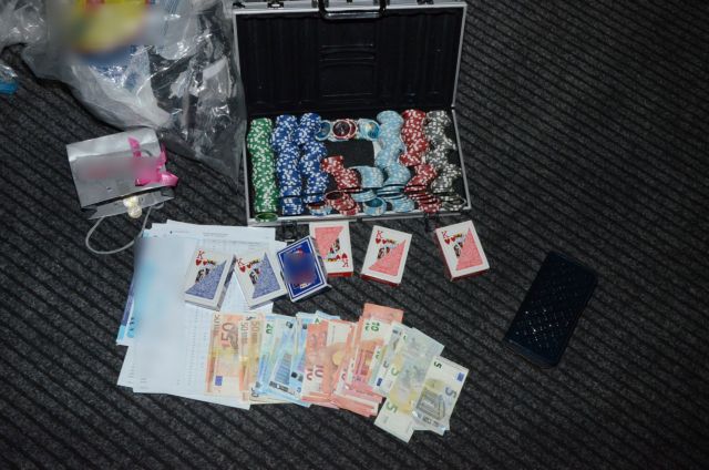Εντοπίστηκε μίνι-καζίνο με παράνομα τυχερά παιχνίδια στον Ν. Κόσμο - 18 συλλήψεις