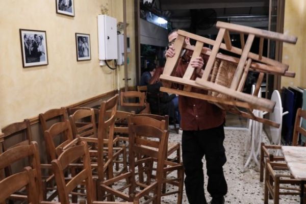 Κοροναϊός : Συνάντηση με τον πρωθυπουργό ζητούν 50 σύλλογοι εστίασης από όλη την Ελλάδα