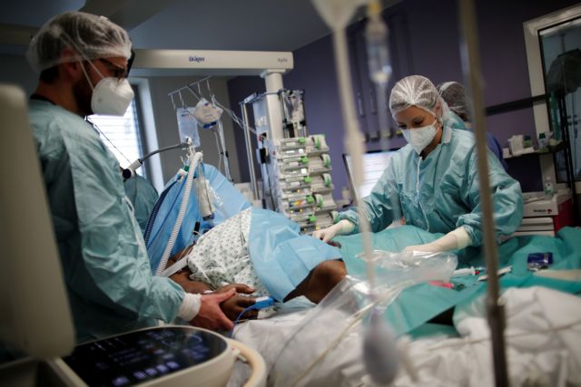 Γαλλία : Κάθε 30 δευτερόλεπτα μολύνεται με κοροναϊό ένας Παριζιάνος