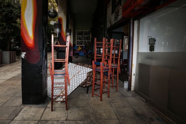 Κοροναϊός : Συναγερμός για Ροδόπη και Λάρισα – Ενα βήμα πριν το lockdown