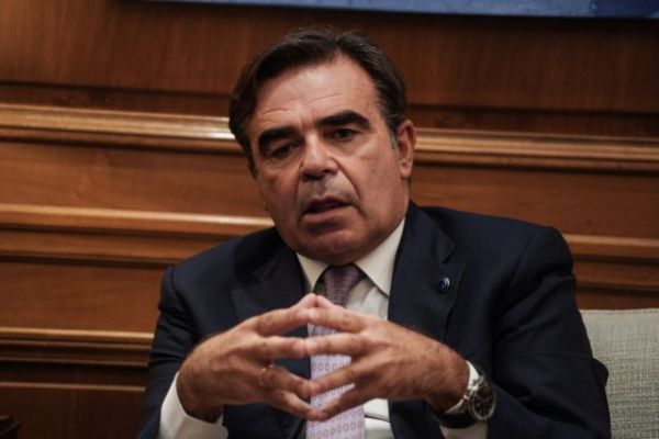 Σχοινάς :  Υποστηρίζουμε τη φαρμακευτική βιομηχανία της ΕΕ – Ζωτικής σημασίας τα αποτελεσματικά εμβόλια