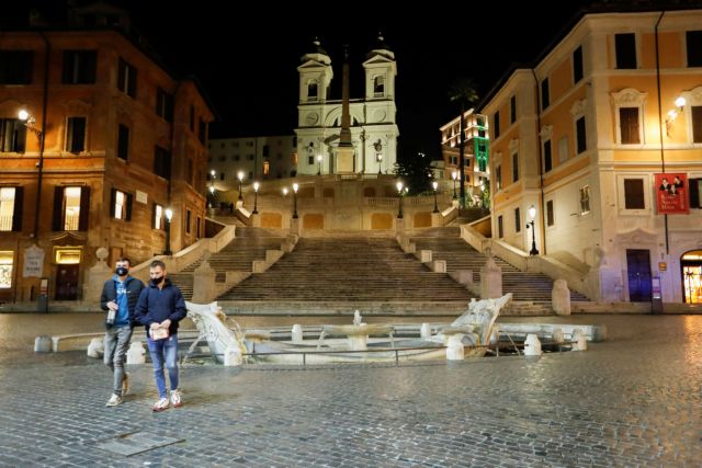 Κοροναϊός – Ιταλία : Ανεξέλεγκτη η κατάσταση με 39.811 νέα κρούσματα και 425 νεκρούς