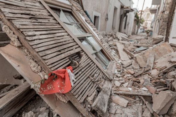 Λέκκας στο MEGA: Περίπου 10.000 οι επικίνδυνες κατασκευές στην Ελλάδα – 300 σπίτια με πρόβλημα στη Σάμο