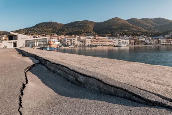 Σάμος: Πώς εξελίσσεται η μετασεισμική ακολουθία στο νησί