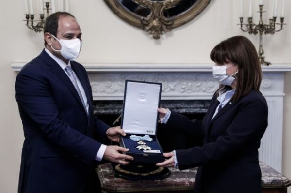 Συνάντηση Σακελλαροπούλου με Σίσι :  «Η συμφωνία για την ΑΟΖ, ορόσημο για τις σχέσεις Ελλάδας – Αιγύπτου»