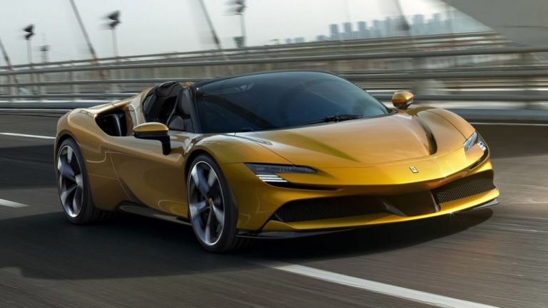 Ferrari SF90 Spider:  Υβριδική… εξωστρέφεια 1.000 ίππων