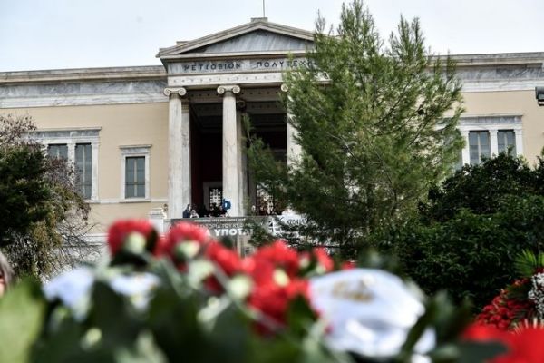 Editorial Ta Nea: Lives must be saved