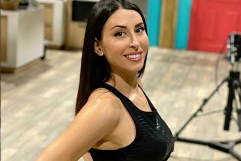 Καθημερινή γυμναστική με τη Ζωή Δημητράκου