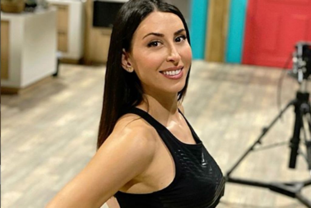 Καθημερινή γυμναστική με τη Ζωή Δημητράκου